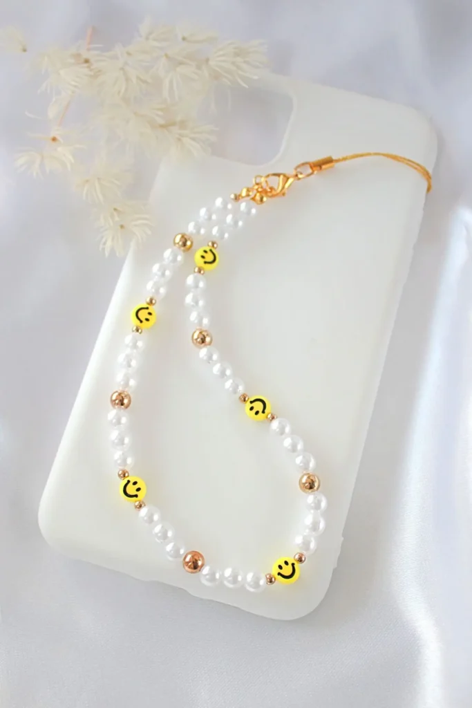 "Happy Moments" | Smiling Face & Pearls Beaded Phone Lanyard