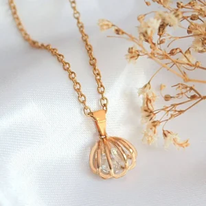 "Ocean Treasure" | 24K Seashell Necklace
