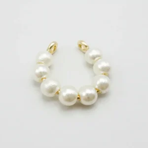 Solo ear cuff
