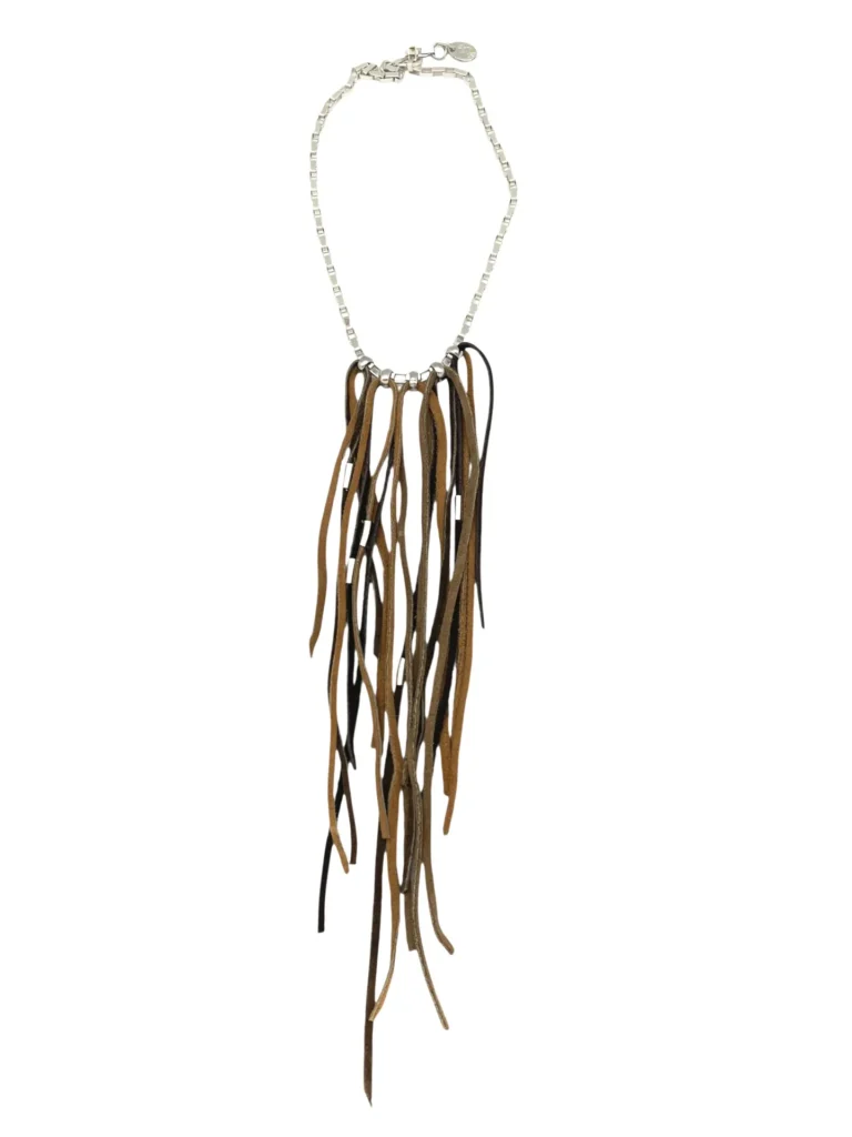 Collar Multiflecos largos de piel Marron en plata 10