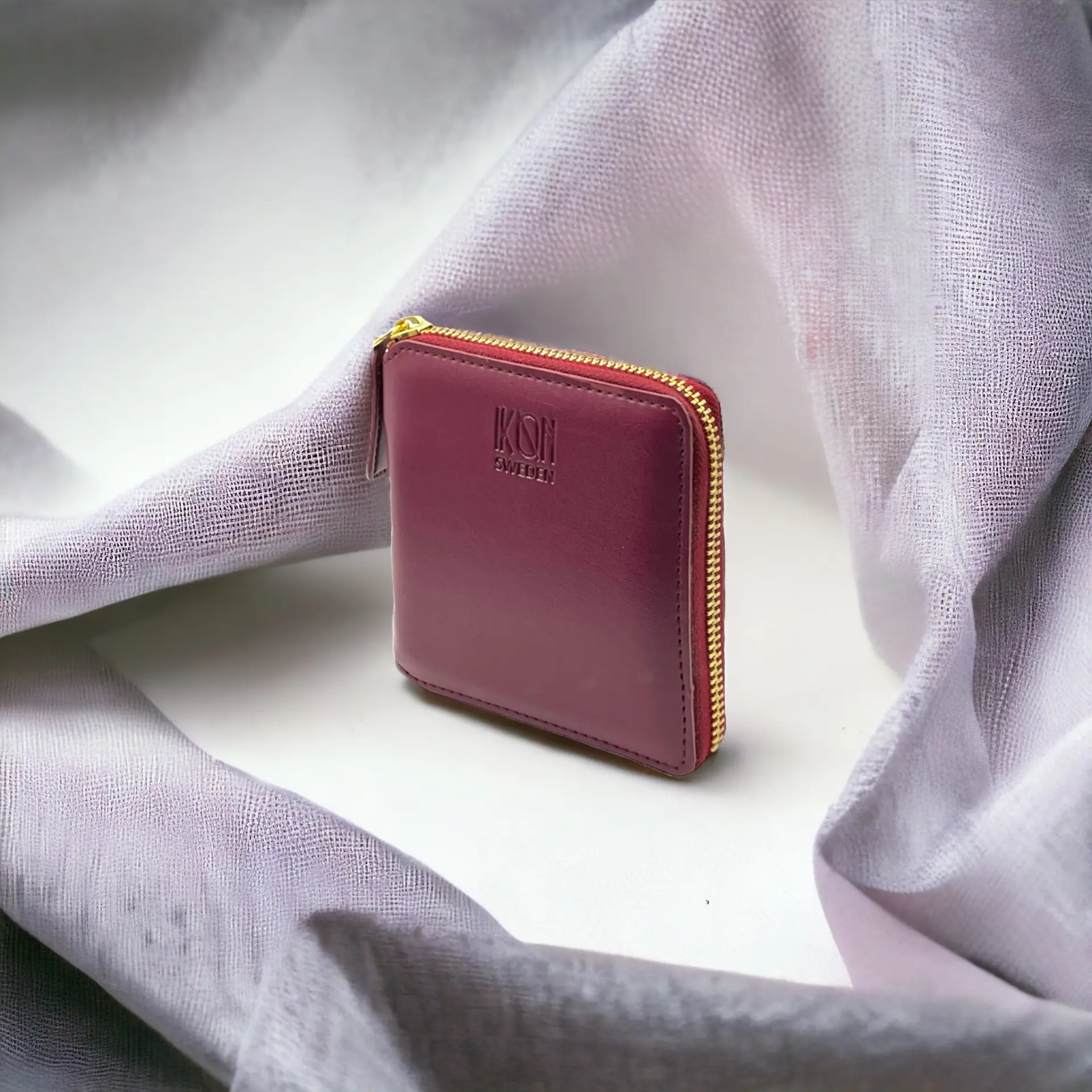 Kivik | Apple Leather Small Zip Wallet - Image 12